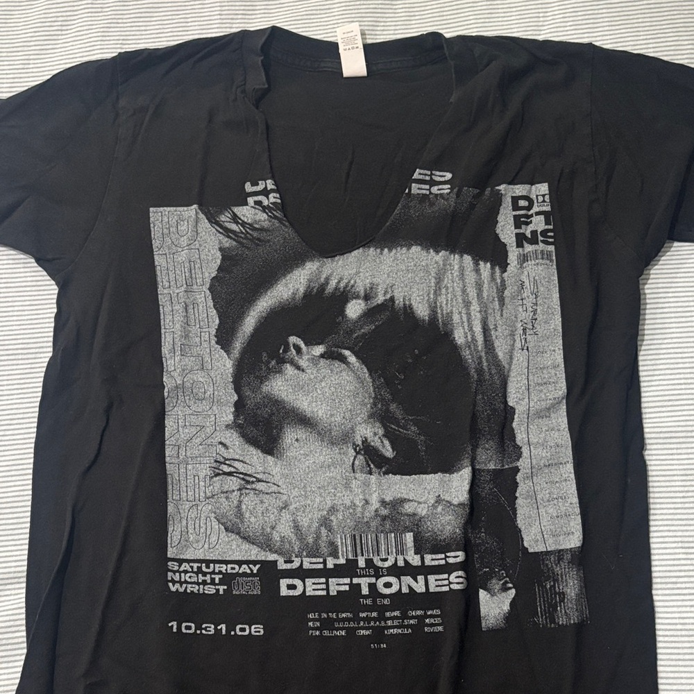 Deftones Saturday night wrist t shirt